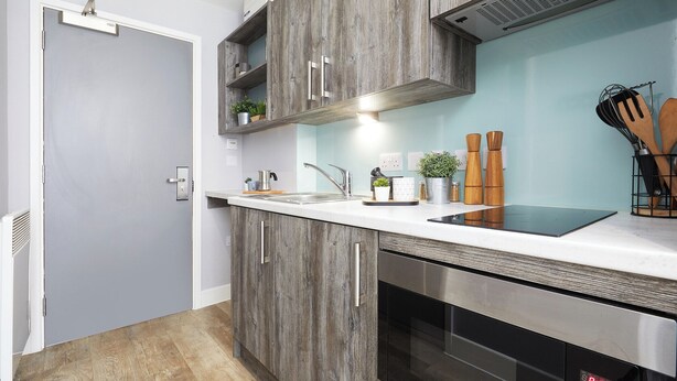Private kitchen - Student Only Studio Apartment at Crown Place (Cardiff)