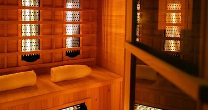 Semi–detached bungalow for 10 people with a sauna