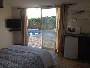 3 Schlafzimmer, Zimmersafe, Bügeleisen/Bügelbrett, Reisekinderbett