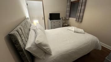 1 Schlafzimmer, Bügeleisen/Bügelbrett, Reisekinderbett, WLAN