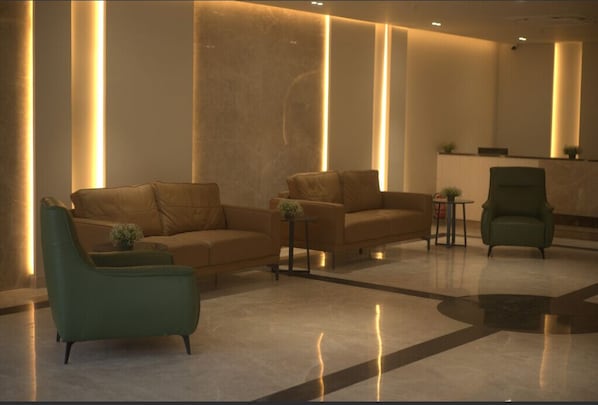 Petit déjeuner buffet (600 INR par personne)