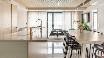 Apartment, Balcony, City View | Private kitchen