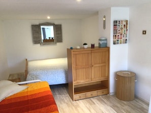 1 Schlafzimmer, Bügeleisen/Bügelbrett, kostenloses WLAN, Bettwäsche