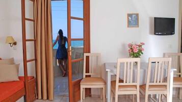Apartment, Sea View | 1 bedroom, iron/ironing board, travel cot, free WiFi