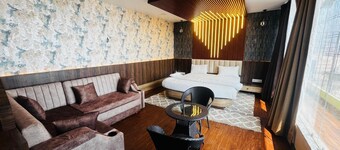 KS PAYING GUEST HOUSE VARANASI