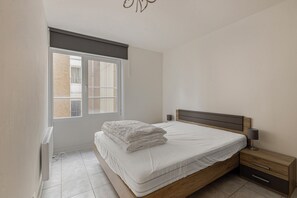 2 chambres, accès à Internet