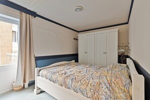 2 bedrooms, internet
