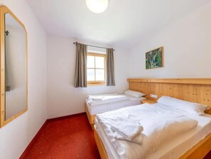 4 bedrooms, WiFi