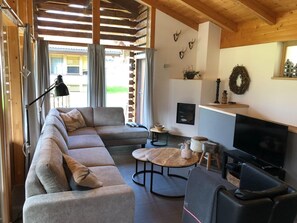 Fernseher, Kamin