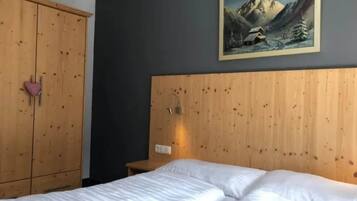 4 bedrooms, WiFi