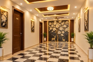 Reception - The Bed and Rock (New Delhi)