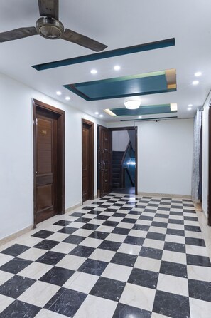 Reception - The Bed and Rock (New Delhi)