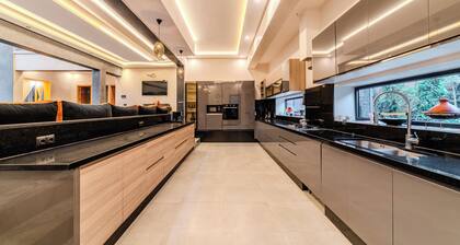 Luxury Villa in Marrakech with Ourika Valley Views