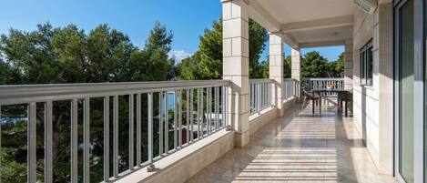 Superior Apartment, Balcony, Sea View | Balcony