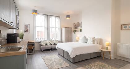 Host Stay Harbour Point