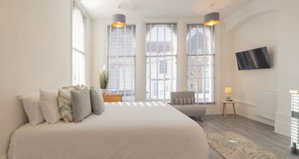 Host Stay Harbour Rest