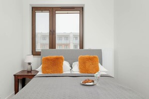 1 bedroom, iron/ironing board, travel crib, WiFi
