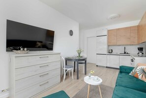 TV, offices