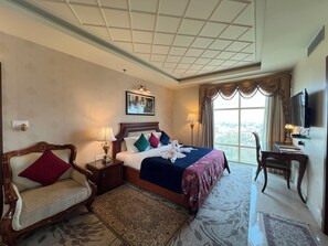 Rom – president | Blendingsgardiner, wi-fi (inkludert) og sengetøy