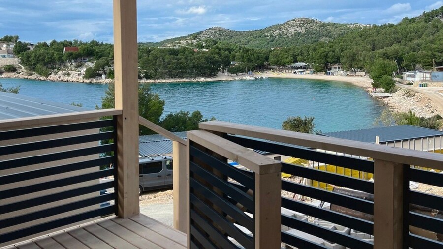 Tranquil Tides Drage Mobile Home With Terrace and Sea View