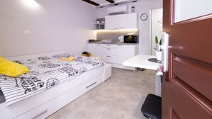 3 chambres, lits bébé (en supplément), Wi-Fi gratuit