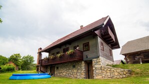 House (Two Bedroom Holiday Home with Sauna) | Exterior - Serene Rustic Haven Holiday Home With Sauna (Bistrica ob Sotli)