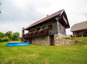 Exterior - Serene Rustic Haven Holiday Home With Sauna (Bistrica ob Sotli)