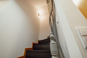 5 bedrooms - Chillout Trindade Home by Vacationy (Porto)