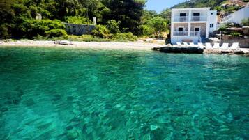 Maison (Two Bedroom Holiday Home) | Plage