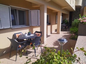 Departamento (One Bedroom Apartment) | Exterior