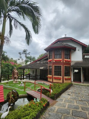 Front of property - POUSADA VIKING PENEDO (Itatiaia)