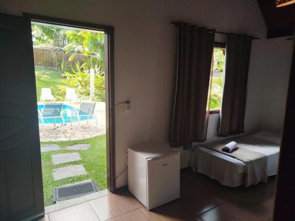 Family Chalet, Pool View | Hypo-allergenic bedding, free WiFi, bed sheets