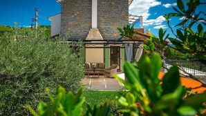 Villa (Four Bedroom Villa With Pool) | Exterior