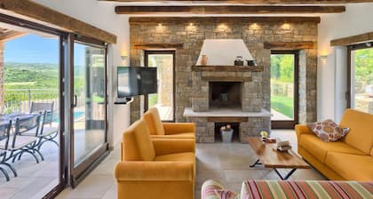 Authentic Villa Banić