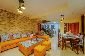 Luxury Villa, Mountain View | Private kitchen | Mini-fridge, electric kettle - Neem Karoli Green valley luxury Villa (Nainital)