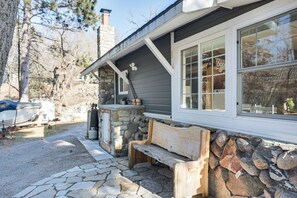 Apartment (0 Bedroom) | Interior - 4 Mi to Main Street: Riverfront Minnesota Cabin (Elk River)