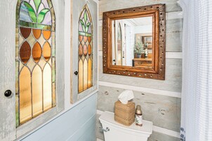 Apartment (0 Bedroom) | Interior