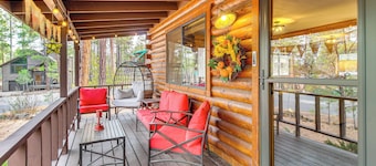 5 Mi to Woodland Lake Park: Cabin in Pinetop!