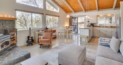 Deck + Fire Pit: Pine Mountain Lake Getaway!