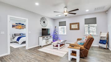 Rumah (2 Bedrooms) | Interior