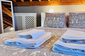 1 bedroom, WiFi, bed sheets - Alojamento Ponta Negra T1 by PontaNegraAzores (Praia da Vitória)