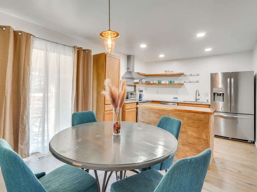 Apartment (2 Bedrooms) | Front of property