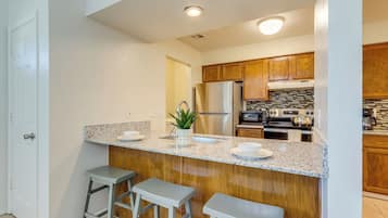 Casa (2 Bedrooms) | Interior