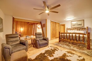 Interior - Studio Steps to Kenai River w/ Fire Pit! (Sterling)