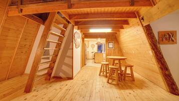 Apartment (0 Bedroom) | Interior