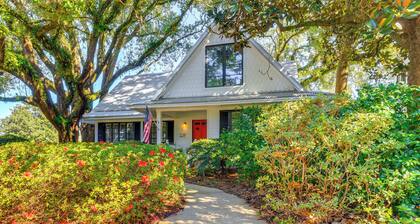 Walkable Home Near Beach & Downtown Fairhope!