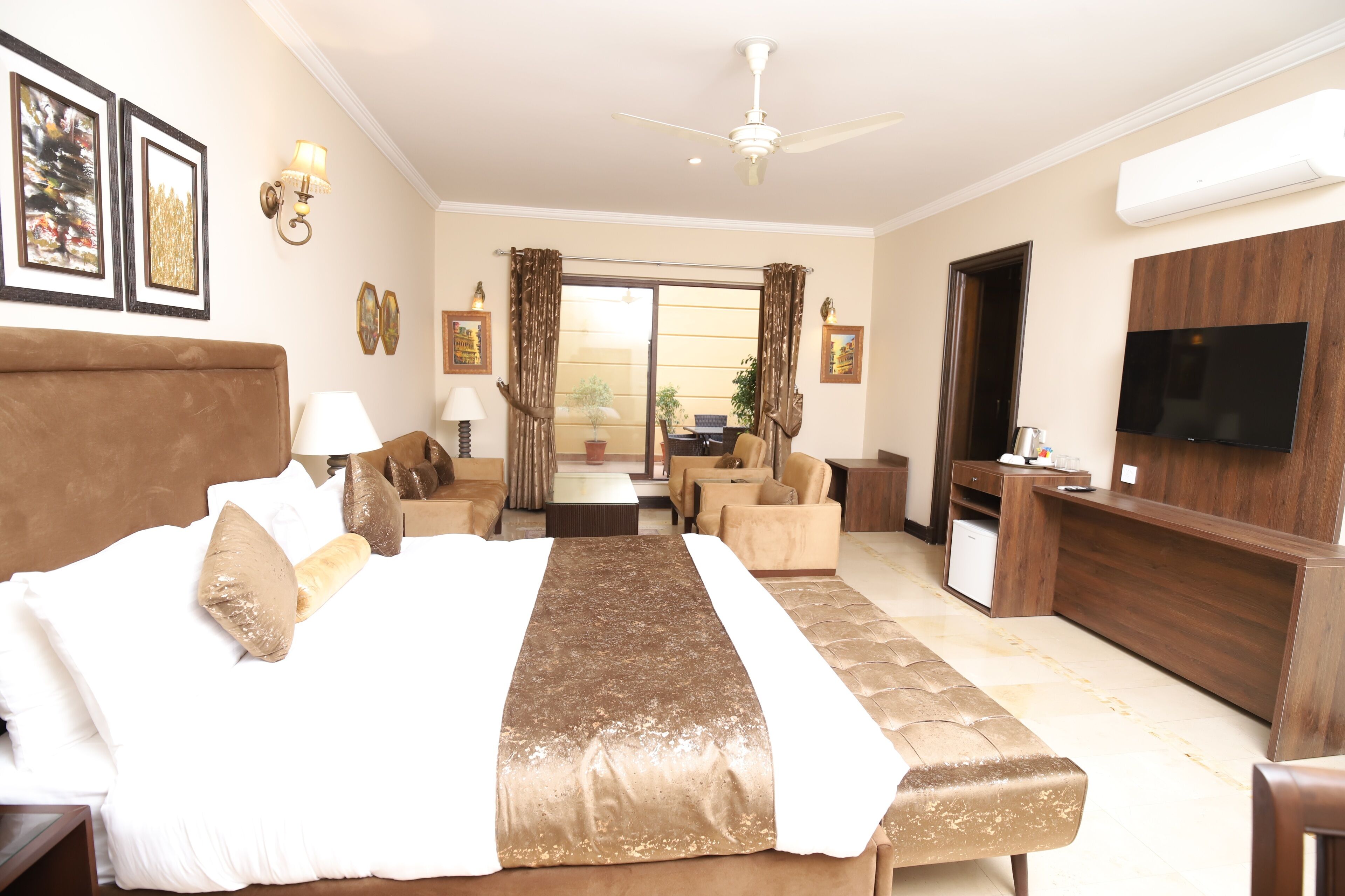 Executive Room | Free WiFi