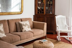 Maison | 4 chambres, bureau, accès à Internet haute vitesse