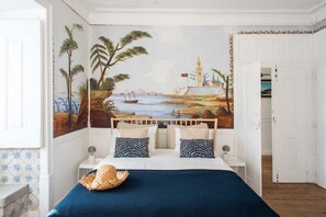 Apartment | 4 bedrooms, desk, Internet - Central Ericeira Apartment With Lift (Mafra)