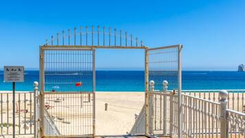 Apartment, Accessible | 2 bedrooms, Internet